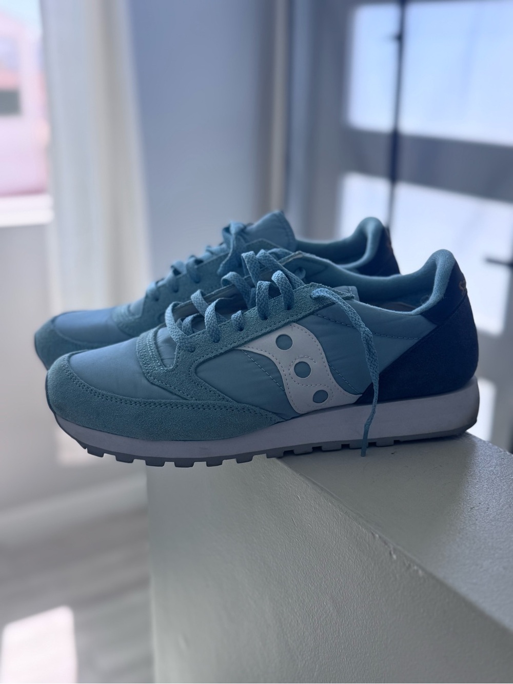 Saucony Teal and Navy Low-Top Sneakers